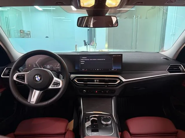 BMW 3 Series 2023 325i M Ensemble de sport intérieur photo 15