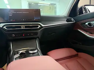 BMW 3 Series 2023 325i M Ensemble de sport intérieur photo 17