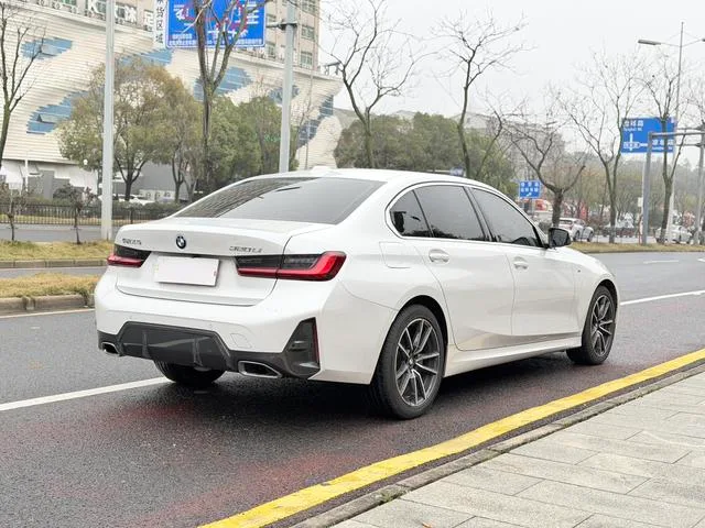 BMW 3 Series 2023 320Li M Sports suit exterior photo 6 BMW 3 Series 2023 320Li M Sports suit exterior photo 6