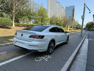 Volkswagen CC 2023 380TSI Version accrocheuse extérieur photo 6