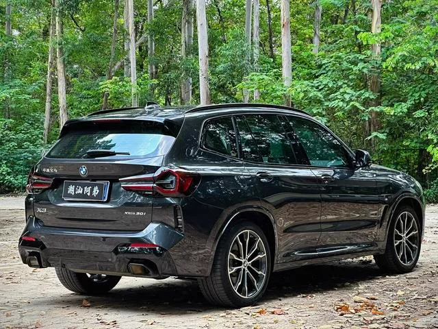 BMW X3 2023 xDrive30i Líder M Traje de noche Yao exterior foto 2 BMW X3 2023 xDrive30i Líder M Traje de noche Yao exterior foto 2
