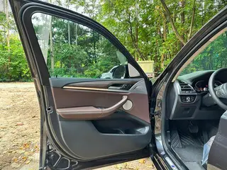 BMW X3 2023 xDrive30i Líder M Traje de noche Yao exterior foto 9 BMW X3 2023 xDrive30i Líder M Traje de noche Yao exterior foto 9