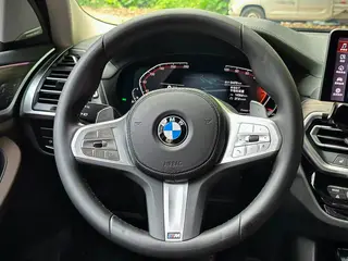 BMW X3 2023 xDrive30i Líder M Traje de noche Yao interior foto 14 BMW X3 2023 xDrive30i Líder M Traje de noche Yao interior foto 14