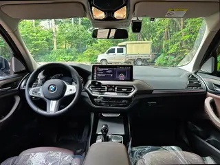 BMW X3 2023 xDrive30i Líder M Traje de noche Yao interior foto 17 BMW X3 2023 xDrive30i Líder M Traje de noche Yao interior foto 17