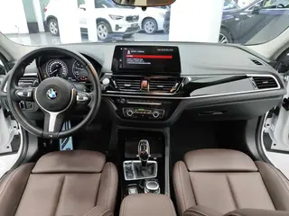 BMW 1 Series 2021 Модификация 120i M Спортивные ночные издания экстерьер фото 7 BMW 1 Series 2021 Модификация 120i M Спортивные ночные издания экстерьер фото 7