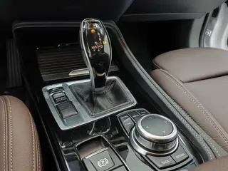 BMW 1 Series 2021 Модификация 120i M Спортивные ночные издания интерьер фото 9 BMW 1 Series 2021 Модификация 120i M Спортивные ночные издания интерьер фото 9
