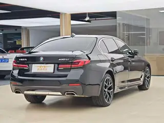 BMW 5 Series 2022 Second change 530Li Premium Class M Sports suit exterior photo 4 BMW 5 Series 2022 Second change 530Li Premium Class M Sports suit exterior photo 4