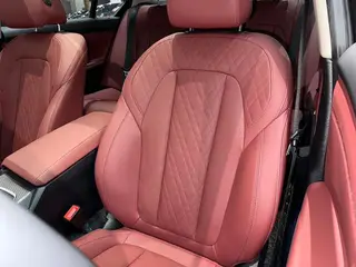 BMW 3 Series 2023 325Li M Sports Night Suit interior photo 16 BMW 3 Series 2023 325Li M Sports Night Suit interior photo 16