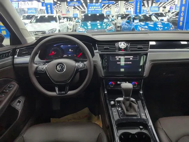 Volkswagen Phideon 2021 380TSI Version de luxe extérieur photo 8