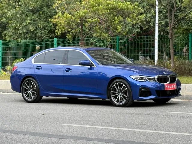 BMW 3 Series 2021 Segundo cambio 325Li M Conjunto deportivo exterior foto 3 BMW 3 Series 2021 Segundo cambio 325Li M Conjunto deportivo exterior foto 3