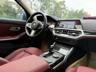 BMW 3 Series 2021 Segundo cambio 325Li M Conjunto deportivo interior foto 18 BMW 3 Series 2021 Segundo cambio 325Li M Conjunto deportivo interior foto 18