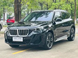 BMW X1 2023 sDrive25Li M Ensemble de sport