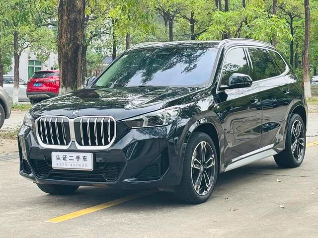 BMW X1 2023 sDrive25Li M Sports suit exterior photo 1 BMW X1 2023 sDrive25Li M Sports suit exterior photo 1