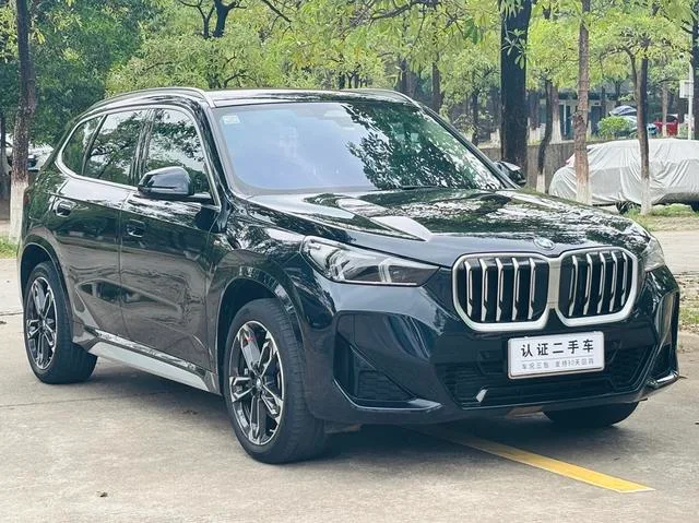 BMW X1 2023 sDrive25Li M Sports suit exterior photo 3 BMW X1 2023 sDrive25Li M Sports suit exterior photo 3