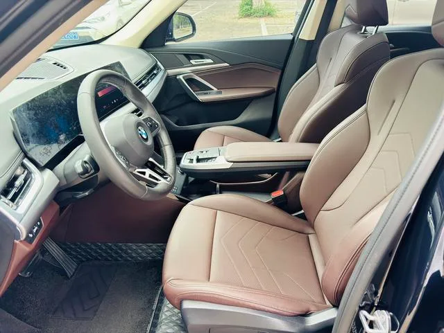 BMW X1 2023 sDrive25Li M Sports suit exterior photo 7 BMW X1 2023 sDrive25Li M Sports suit exterior photo 7