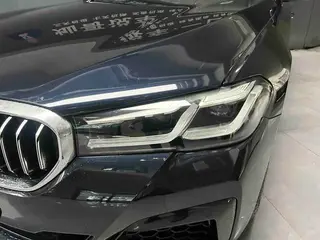 BMW 5 Series 2021 Reforma 530Li Líder M Conjunto deportivo interior foto 16 BMW 5 Series 2021 Reforma 530Li Líder M Conjunto deportivo interior foto 16