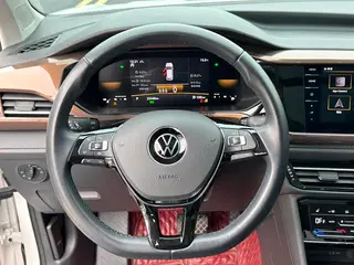 Volkswagen Tharu 2022 280TSI Two-wheel drive luxury edition interior photo 12