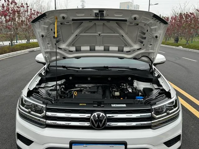 Volkswagen Tharu 2022 280TSI Two-wheel drive luxury edition interior photo 14