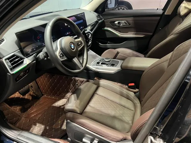 BMW 3 Series 2023 325Li M Set de nuit de sport intérieur photo 11