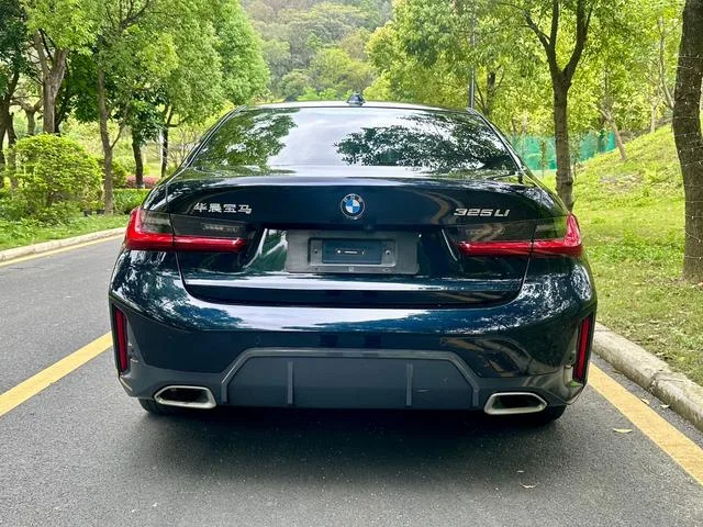 BMW 3 Series 2023 325Li M Conjunto deportivo exterior foto 6 BMW 3 Series 2023 325Li M Conjunto deportivo exterior foto 6