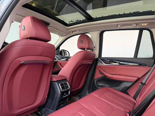 BMW X3 2022 xDrive25i M Conjunto deportivo interior foto 14 BMW X3 2022 xDrive25i M Conjunto deportivo interior foto 14