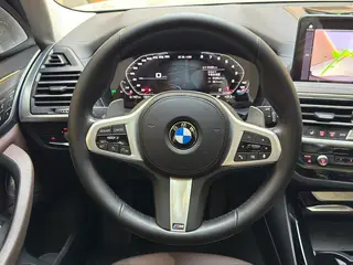 BMW X3 2022 xDrive30i Premium Class M Obsidian Night Suit interior photo 12 BMW X3 2022 xDrive30i Premium Class M Obsidian Night Suit interior photo 12