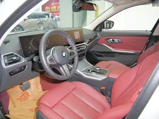 BMW 3 Series 2023 325Li M Traje nocturno deportivo Yao exterior foto 5 BMW 3 Series 2023 325Li M Traje nocturno deportivo Yao exterior foto 5