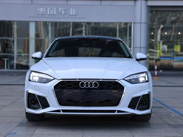 Audi A5 2024 Sportback 40 TFSI Tipo dinámico de moda exterior foto 2 Audi A5 2024 Sportback 40 TFSI Tipo dinámico de moda exterior foto 2