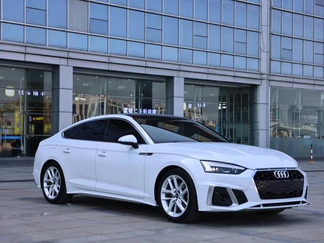 Audi A5 2024 Sportback 40 TFSI Tipo dinámico de moda exterior foto 3 Audi A5 2024 Sportback 40 TFSI Tipo dinámico de moda exterior foto 3