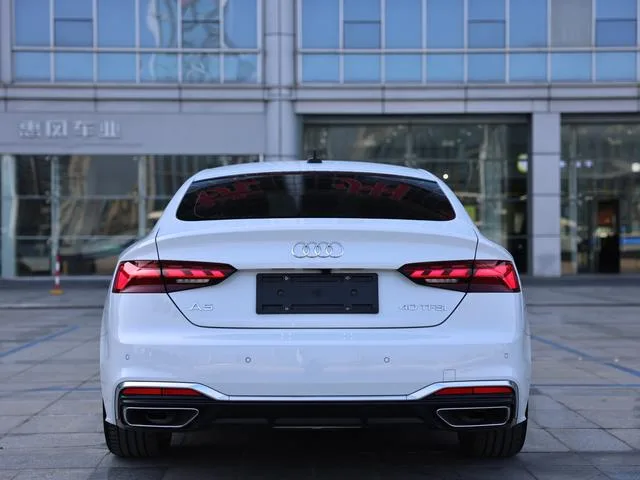 Audi A5 2024 Sportback 40 TFSI Tipo dinámico de moda exterior foto 5 Audi A5 2024 Sportback 40 TFSI Tipo dinámico de moda exterior foto 5