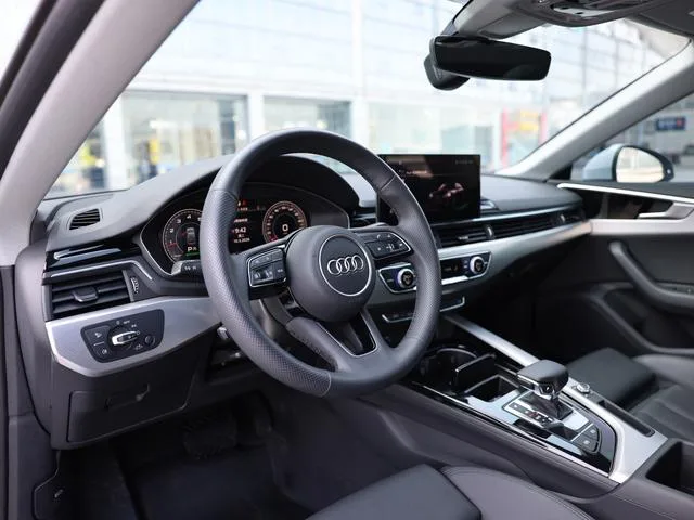 Audi A5 2024 Sportback 40 TFSI Tipo dinámico de moda interior foto 14 Audi A5 2024 Sportback 40 TFSI Tipo dinámico de moda interior foto 14