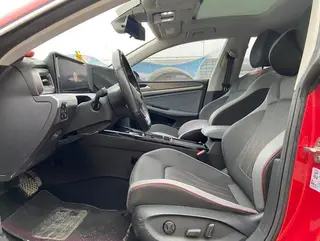 Volkswagen Lamando 2022 Lamando L 280TSI DSG Versión picante deslumbrante interior foto 7