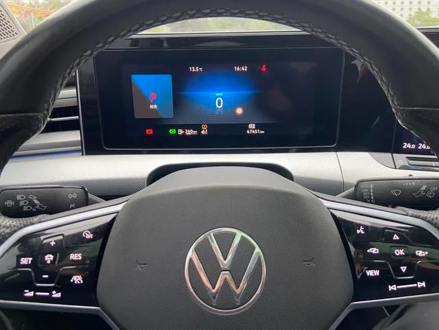 Volkswagen Lamando 2022 Lamando L 280TSI DSG Versión picante deslumbrante interior foto 8