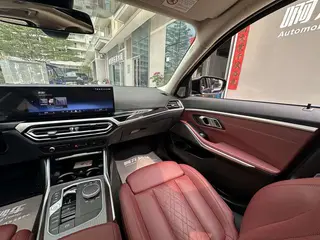 BMW 3 Series 2023 325Li M Sports Night Suit interior photo 18 BMW 3 Series 2023 325Li M Sports Night Suit interior photo 18