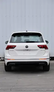 Volkswagen Tiguan L 2021 330TSI Автоматический полный привод R-Line Наслаждайтесь версией интерьер фото 12