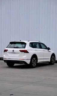 Volkswagen Tiguan L 2021 330TSI Автоматический полный привод R-Line Наслаждайтесь версией интерьер фото 13