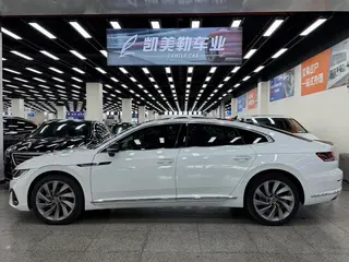 Volkswagen CC 2023 380TSI Version accrocheuse extérieur photo 9