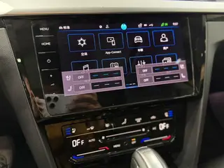 Volkswagen CC 2023 380TSI Version accrocheuse intérieur photo 20