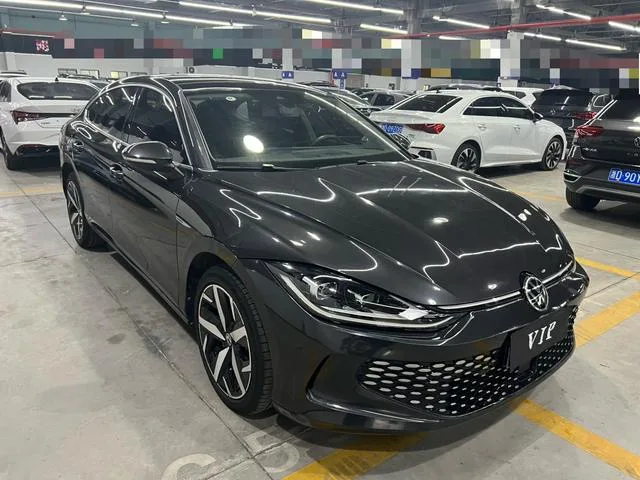 Volkswagen Lamando 2022 Lamando L 280TSI DSG Versión picante exterior foto 3 Volkswagen Lamando 2022 Lamando L 280TSI DSG Versión picante exterior foto 3