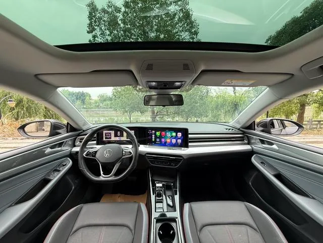 Volkswagen Lamando 2022 Lamando L 280TSI DSG Versión picante interior foto 13