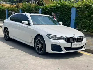 BMW 5 Series 2021 Restyling 525Li M Sports suit exterior photo 3 BMW 5 Series 2021 Restyling 525Li M Sports suit exterior photo 3