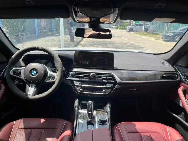 BMW 5 Series 2021 Restyling 525Li M Sports suit exterior photo 5 BMW 5 Series 2021 Restyling 525Li M Sports suit exterior photo 5