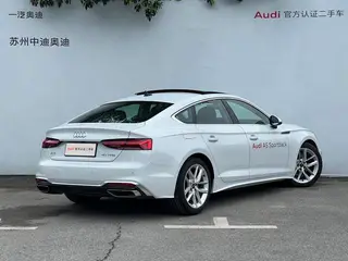 Audi A5 2024 Sportback 40 TFSI Tipo dinámico de moda exterior foto 4 Audi A5 2024 Sportback 40 TFSI Tipo dinámico de moda exterior foto 4
