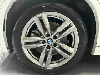 BMW X2 2022 sDrive25i M Conjunto deportivo exterior foto 2
