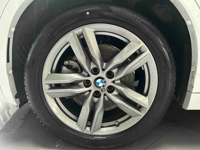 BMW X2 2022 sDrive25i M Conjunto deportivo exterior foto 2