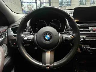 BMW X2 2022 sDrive25i M Conjunto deportivo exterior foto 8