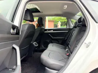 Volkswagen Lavida 2024 300TSI DSG Star Leading Edition interior foto 6