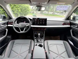 Volkswagen Lavida 2024 300TSI DSG Star Leading Edition interior foto 7