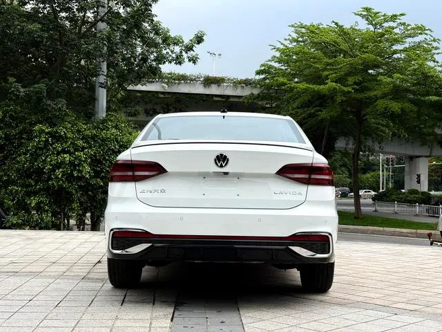 Volkswagen Lavida 2024 300TSI DSG Star Leading Edition interior foto 9