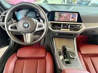 BMW 4 Series 2022 425i Gran Coupe M Sports Night Suit interior photo 10 BMW 4 Series 2022 425i Gran Coupe M Sports Night Suit interior photo 10